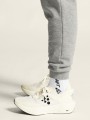 1915306-950000 Community 2.0 Pants Woman closeup7.jpg