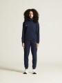 1915306-390000 Community 2.0 Pants Woman closeup1.jpg