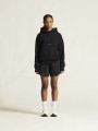1916301-999000 Frequent Sweatshorts Woman closeup1.jpg