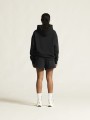 1916301-999000 Frequent Sweatshorts Woman closeup3.jpg