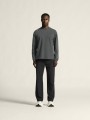1916958-970000 Frequent Heavy LS Tee Men closeup1.jpg