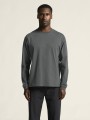 1916958-970000 Frequent Heavy LS Tee Men closeup4.jpg