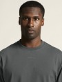 1916958-970000 Frequent Heavy LS Tee Men closeup5.jpg