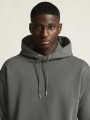 1916298-970000 Frequent Hoodie Men closeup5.jpg
