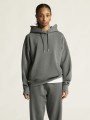 1916299-970000 Craft Frequent Hoodie Woman closeup4.jpg